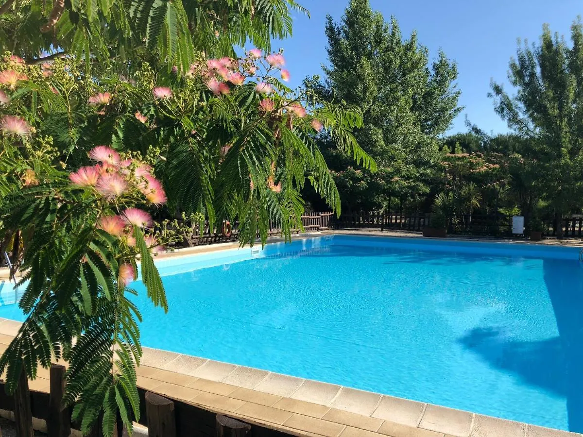 Casale San Giovanni Кура-Нуова Апарт-отель